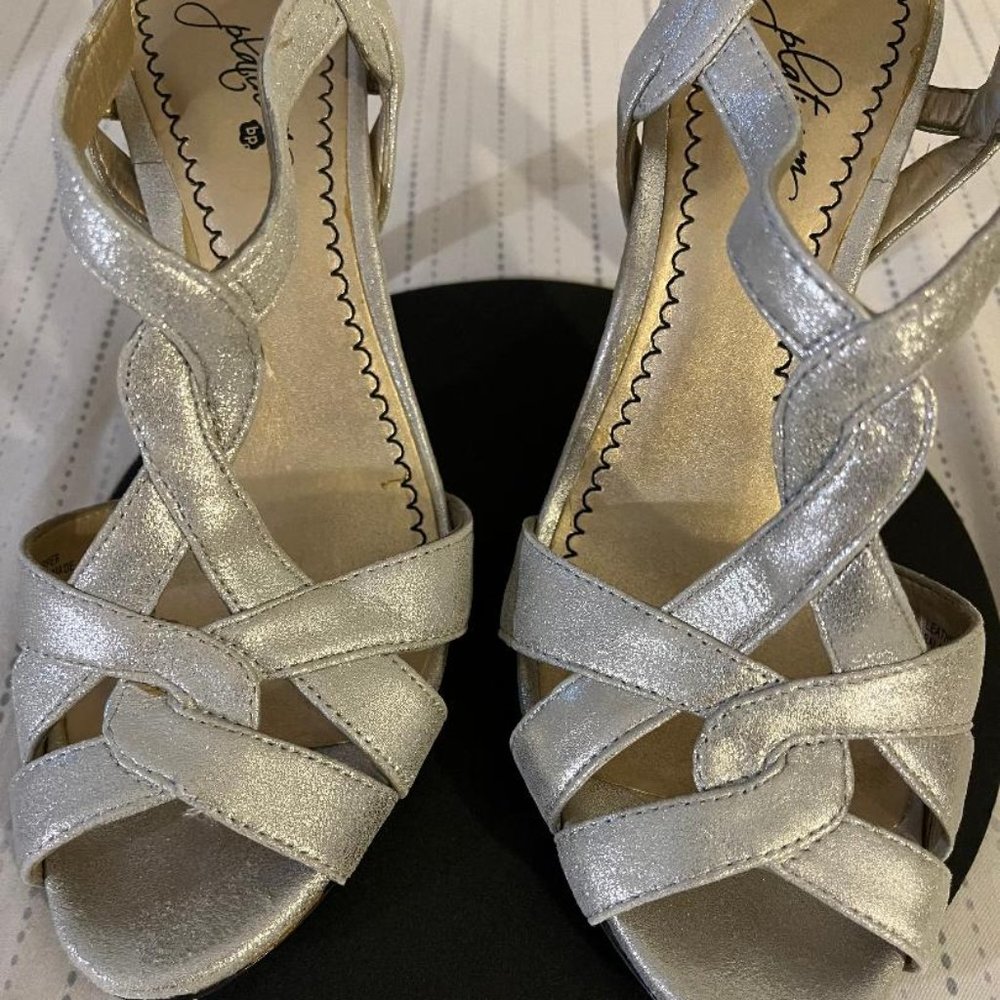 SILVER PLATINUM BP SANDALS